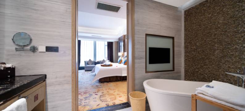 万绿城铂瑞兹酒店(安顺古城历史文化街区大润发店)图片