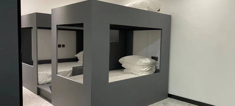 汝阳日月明电竞酒店图片