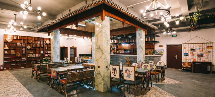紫藤莫高印象客栈(敦煌火车站店)图片