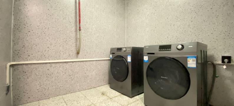 网鱼电竞酒店(广州南方医科大学南方医院同和地铁站店)图片
