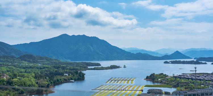 千岛湖佰澜湖景家庭套房度假公寓(新城银泰店)图片