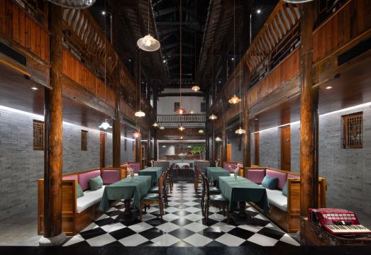 Zhongxiang Mochou Village 1926 Mansion Hotel Overview