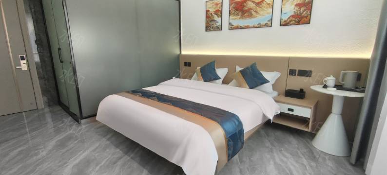 曲靖龙栖阁酒店图片