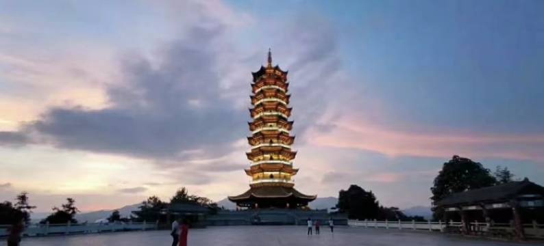 嘉清国际酒店(大余汽车站牡丹亭店)图片