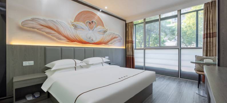 杭州霞华酒店图片