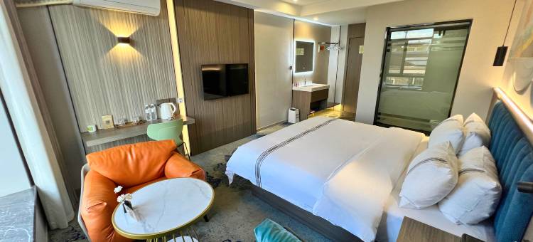 都市花园酒店(上海曹安路定边路地铁站店)图片