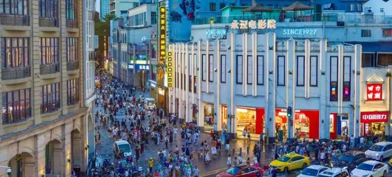 广州东站天平架地铁站宜致美居图片