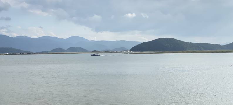 宁波路客·美宿(宁波湾天妃湖店)图片