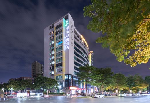 银通花园酒店（深圳宝安国际会展中心店）外景图