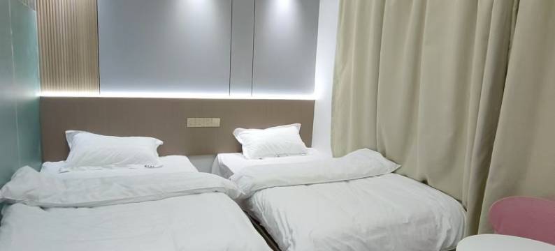 霞光酒店(商丘南站店)图片