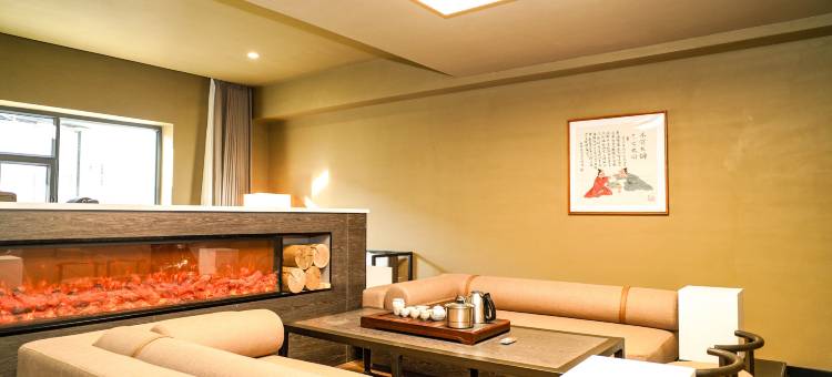 嘉峪关嘉棠酒店(诚信广场大唐美食街店)图片