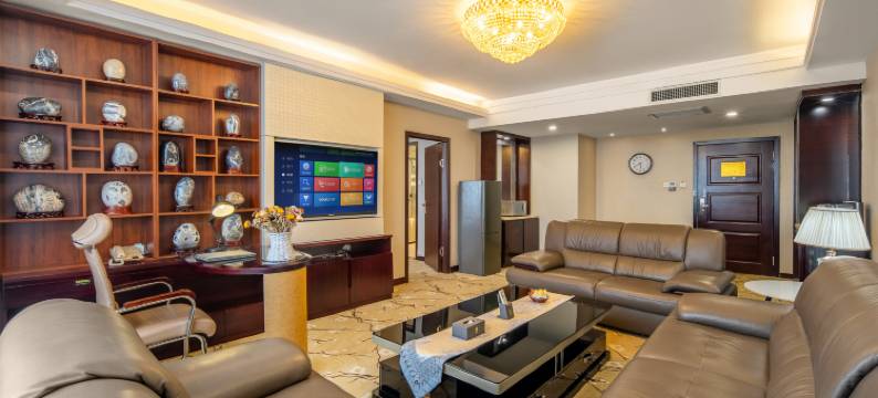 阿克苏浦东假日酒店(阿克苏火车站凤泉河公园店)图片