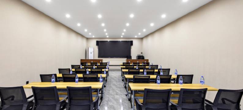 IU酒店(大同西环路大润发店)图片