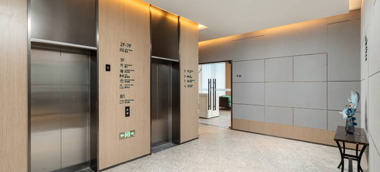 丽怡酒店(哈尔滨中央大街河山街地铁站店)图片