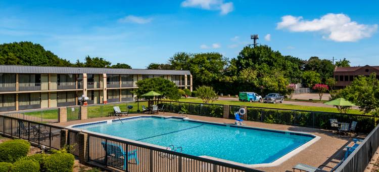 麦金尼凯艺酒店(Red Roof Inn & Conference Center McKinney)图片