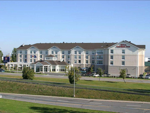 蒙特利尔机场希尔顿花园旅馆