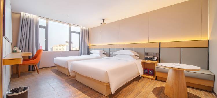 日丽智能酒店(湛江高铁西站店)图片