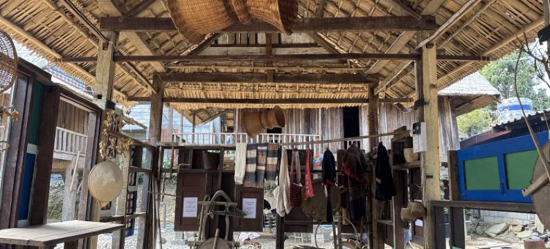 Ban Anoulak - Cultural  Preservation  Village图片