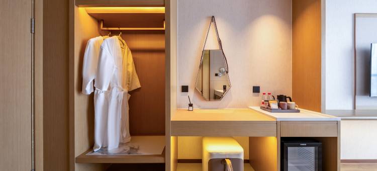 艺龙酒店(镇江京口区智慧大道店)图片