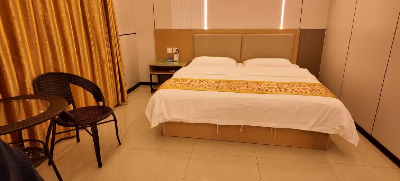 金梦宾馆(海南师范大学店)图片