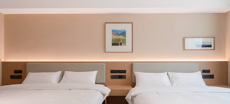 锐思特酒店(新昌大佛寺店)图片