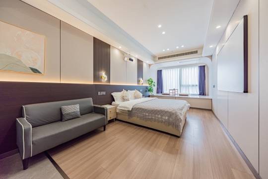 泊廷高空民宿(重庆沙坪坝高铁站店)