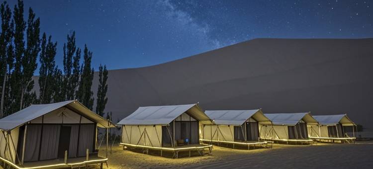 敦煌漠光·星际沙漠星空美宿图片