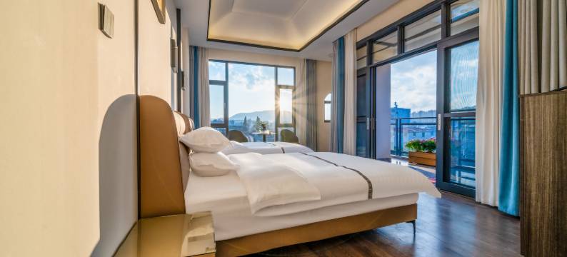 和谐轻奢温泉民宿图片