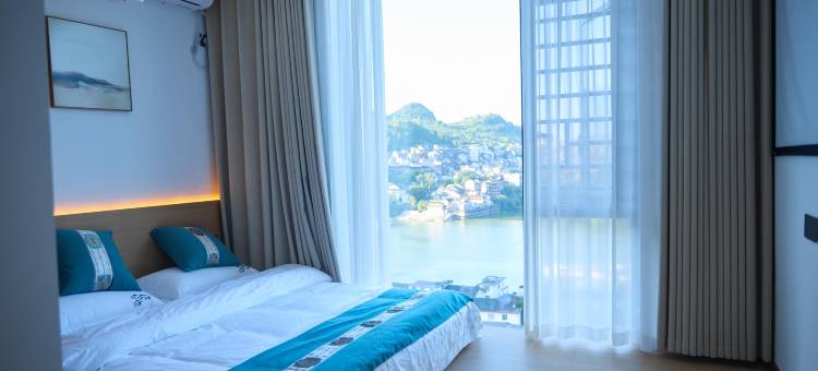 江畔芙蓉观景民宿图片