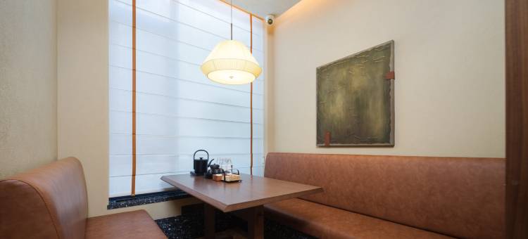 大连星海广场百年城雕海景亚朵酒店图片