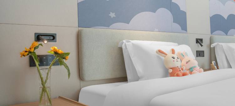 留白溪涧酒店(西江千户苗寨大北门店)图片