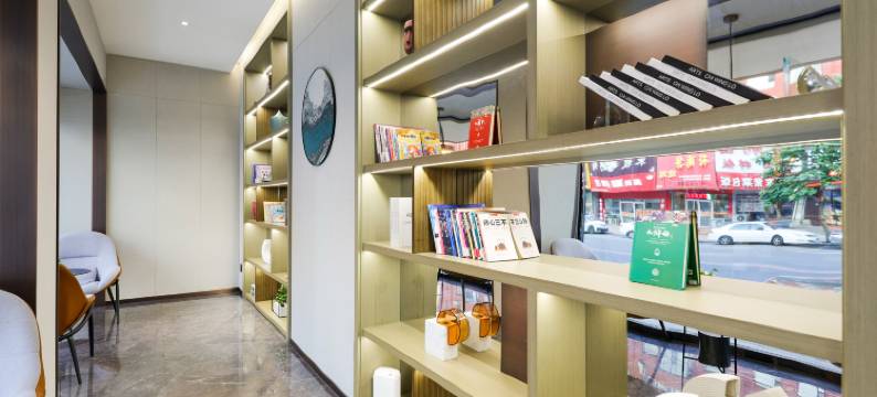 赛菲尔听雪酒店(吉林火车站西广场财富广场店)图片