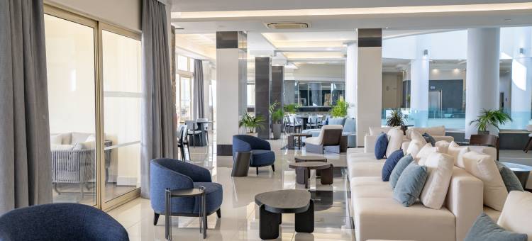 碧海蓝天沙滩酒店(Grand Blue Beach Hotel)图片