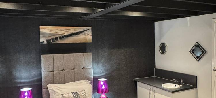 OYO 沃顿氛围酒店(Watton Vibe Hotel)图片