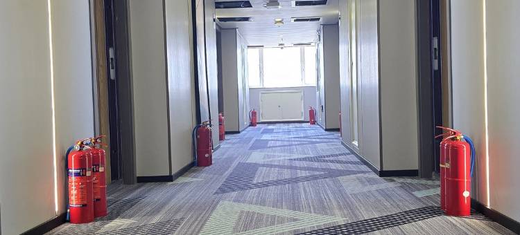 锐思特酒店(通辽民族大学店)图片