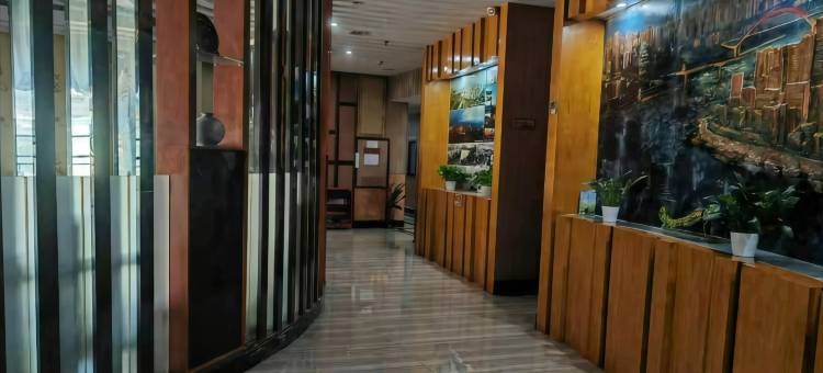 蚂蚁·光年电竞酒店(大渡口新山村地铁站店)图片