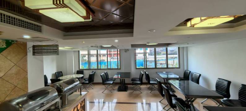 赫章飞凤传奇大酒店(夜郎广场店)图片