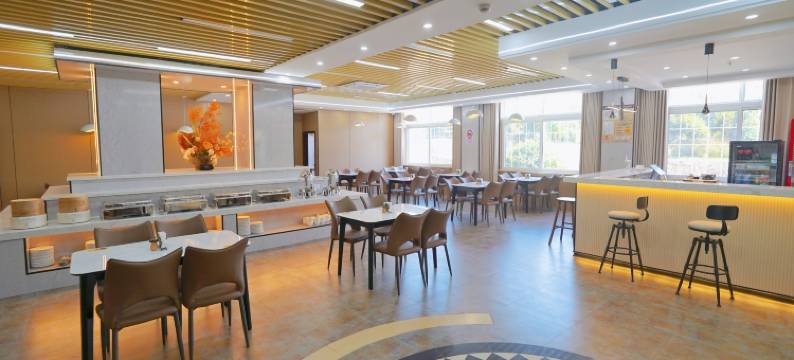 上海日海酒店(奉贤渔人码头店)图片