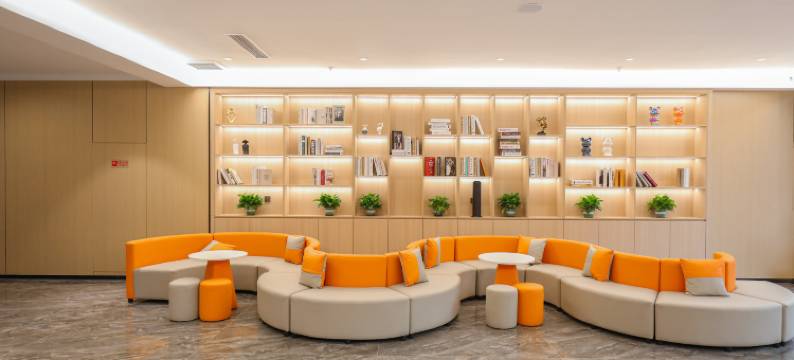 亚悦酒店(亿都南半球店)图片