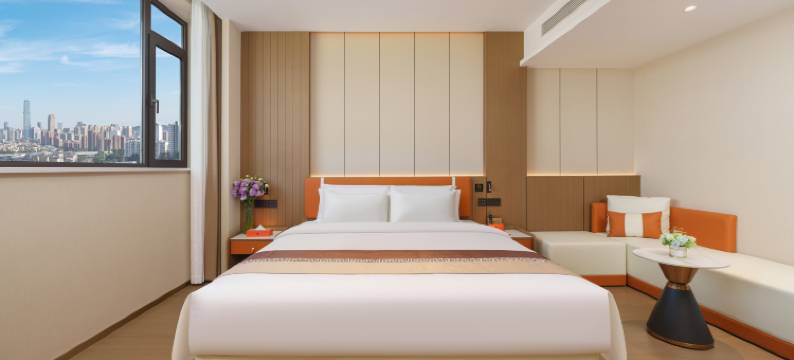 季枫国际酒店(大连西安路商业街香工街地铁站店)图片