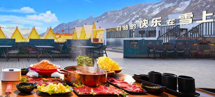 雪上酒店(塔什库尔干红其拉甫路店)图片