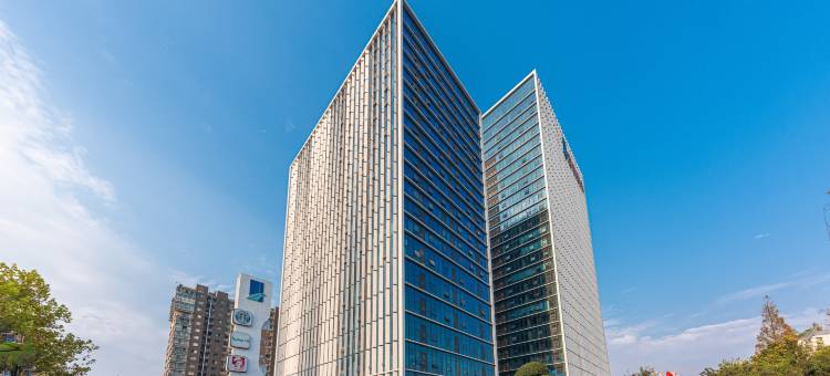 丽顿酒店(武汉高铁站科技大学青山校区店)图片