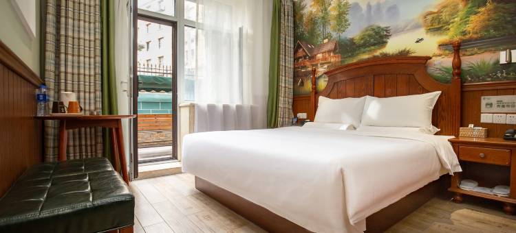 雅客小镇假日酒店(长春火车站新天地购物公园店)图片