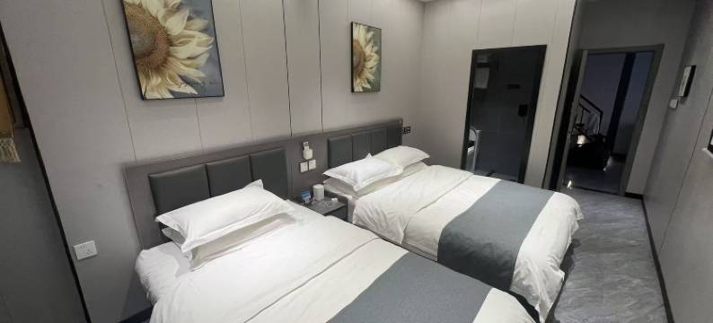 向日葵电竞电影酒店图片