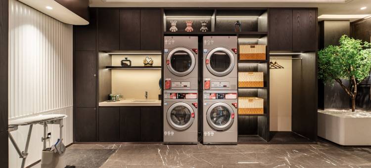 铂亚酒店(乌海万达广场店)图片