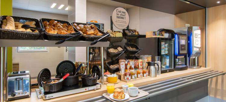 B&B 阳光酒店 阿莱 - 机械杆(B&B Hotel Alès - Pôle Mécanique)图片