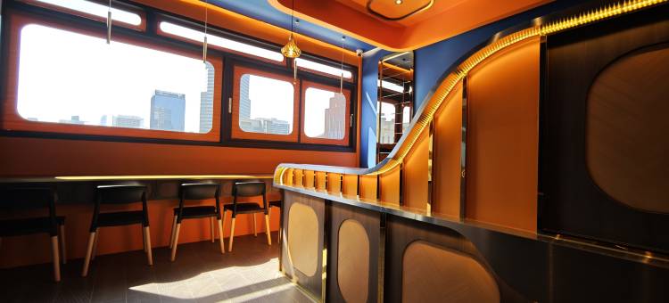 GLINT Siam Bangkok Hotel图片