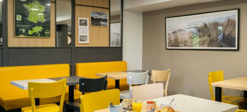 东瓦讷莫尔比昂海湾民宿酒店(B&B Hotel Vannes Est Golfe du Morbihan)图片