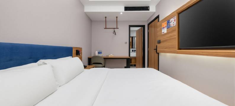 如家云上四季酒店(厦门大学世茂双子塔店)图片