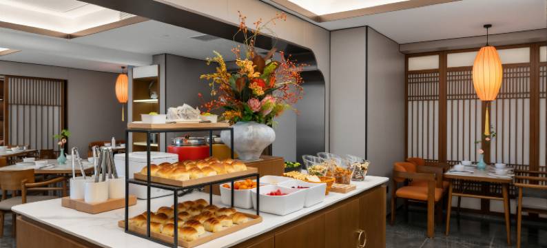 陌上轻居酒店(昆明高铁南站大学城店)图片